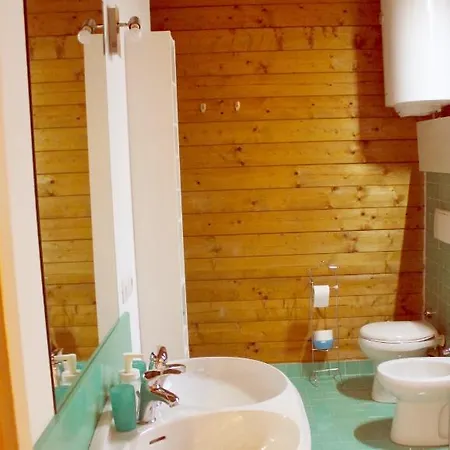 L'alloggio Bed & Breakfast *